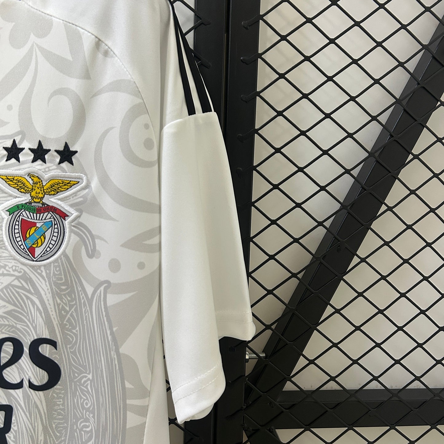 Camisola Benfica Águia Branca 2025/26 - ÚLTIMAS UNIDADES! 🔥🦅