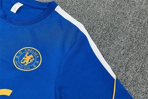 Chelsea 2026/27 Strike Training Kit