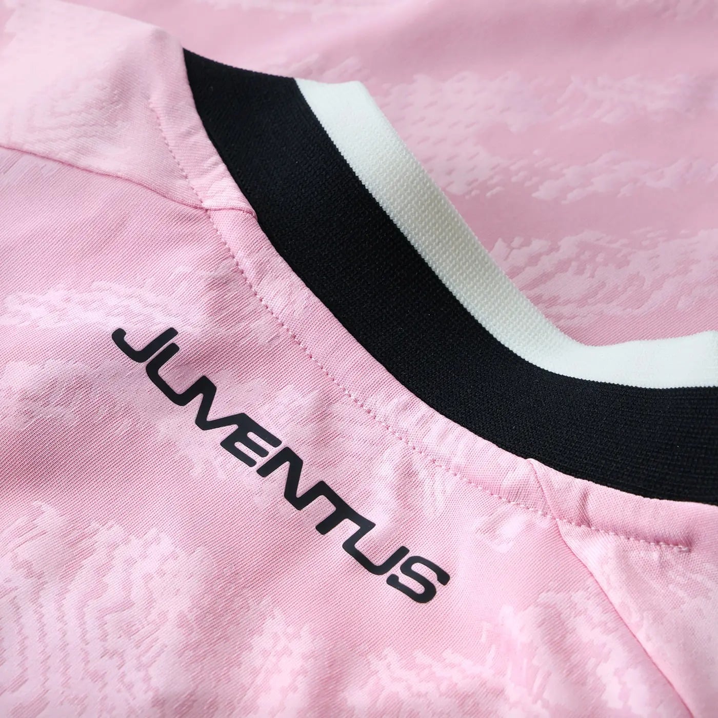 Juventus 2026/27 Away Jersey