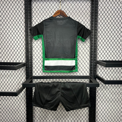 Conjunto Infantil Sporting Principal 2024/25 - ÚLTIMAS UNIDADES! 🔥💚