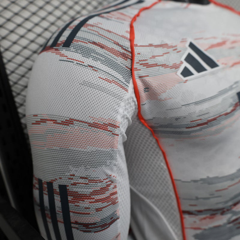 Bayern Munich Player Jersey Away 2025/26-  Long Sleeve